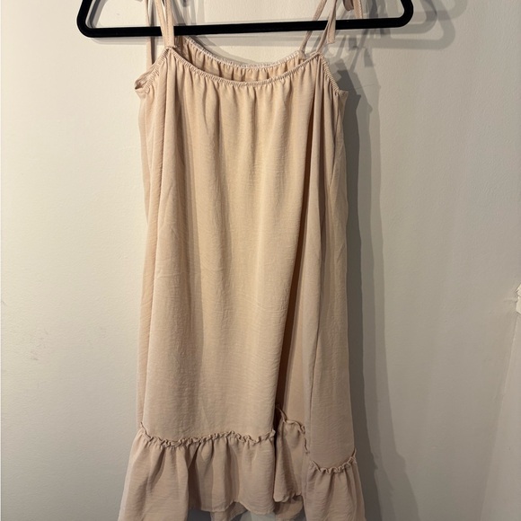 Cream Sleeveless Dress - Picture 2 of 12